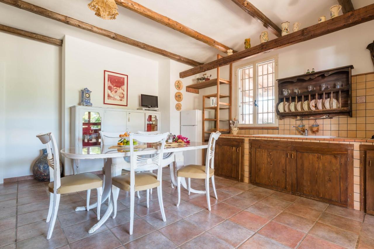 הוילה אוסטוני Il Trullo Di Martino מראה חיצוני תמונה